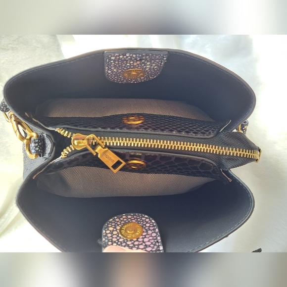 NWT TRENDY Bucket Bag - Picture 6 of 10